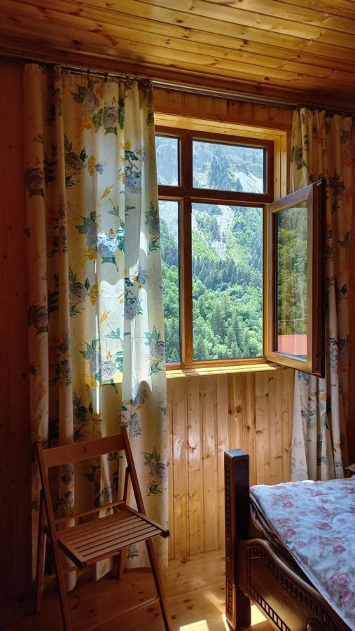 Guest House Elisabeth Adishi Екстер'єр фото